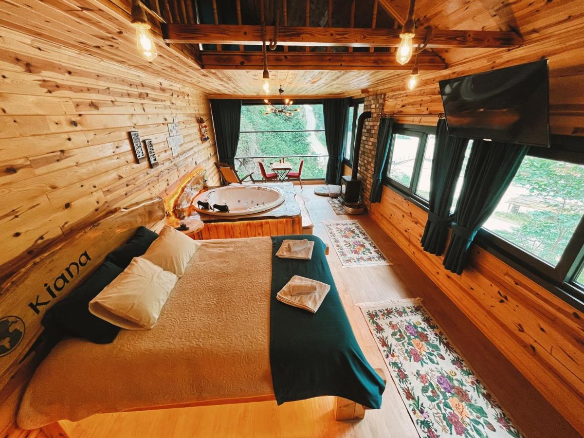 Kiana Bungalov Bed & Breakfast Ardesen ภายนอก รูปภาพ