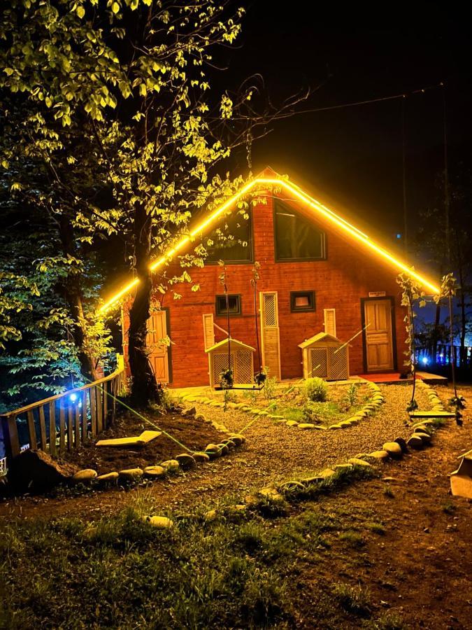 Kiana Bungalov Bed & Breakfast Ardesen ภายนอก รูปภาพ