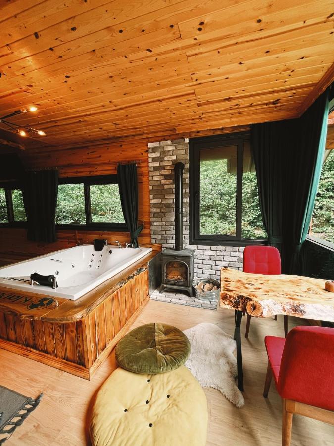 Kiana Bungalov Bed & Breakfast Ardesen ภายนอก รูปภาพ