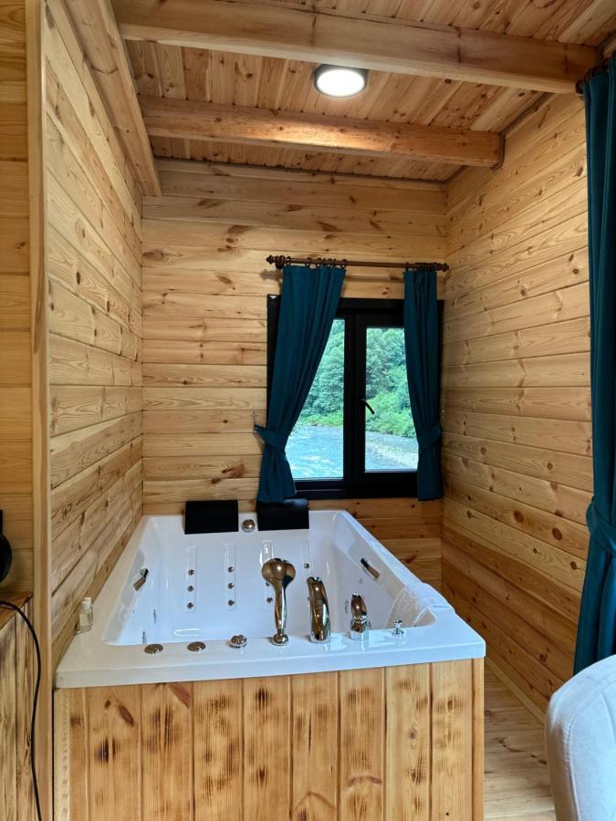 Kiana Bungalov Bed & Breakfast Ardesen ภายนอก รูปภาพ