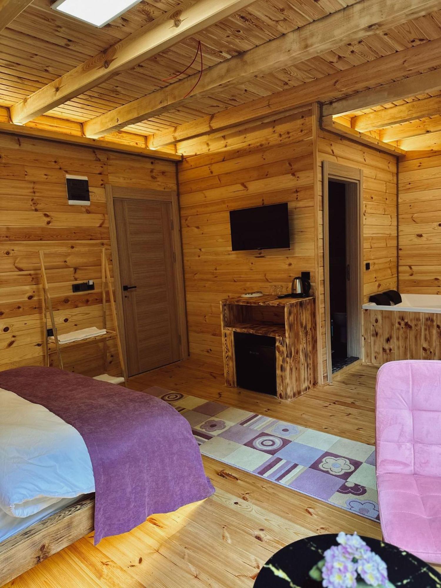 Kiana Bungalov Bed & Breakfast Ardesen ภายนอก รูปภาพ